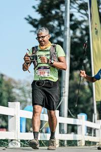 BIB: 
                            <button type="button" onclick="openModal(25932413)" class="btn btn-primary btn-sm float-right btn-popup" data-toggle="modal" data-target=".modal-high-quality">
                        <i class="fas fa-shopping-cart"></i> Add to Cart
                    </button>
                                            <button type="button" onclick="isThisMe(25932413, true)" class="btn btn-success btn-sm float-right btn-popup btn-isme hidden" data-toggle="tooltip" data-placement="bottom" title="นี่คือรูปของคุณใช่ไหม คลิกที่นี่เพื่อเอาเข้าอัลบั้ม">
                        <i class="fas fa-plus"></i> Add to album
                    </button>
                    <button type="button" onclick="isThisMe(25932413, false)" class="btn btn-warning btn-sm float-right btn-popup btn-isnotme hidden">
                        <i class="fas fa-ban"></i> Remove from album
                    </button>